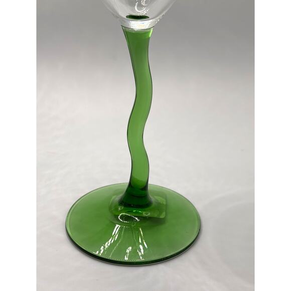 Set of 2 Wavy Zig Zag Green Stem Martini Cosmo Glasses Clear Bowl Vtg Barware - Picture 3 of 5